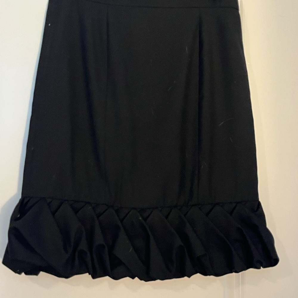 BB Dakota Black Elegant Pencil Skirt with Ruffle Hem